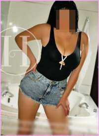 Antalya'nın Ateşli Escortu ile Tanışın: Bilmeniz Gereken Her Şey