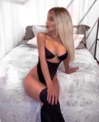 Kemer Escort ile Çılgınca Eğlencenin Kapılarını Aralayın