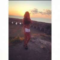 Yüksek Enerjili, Cazibeli Kemer Escort - Tam Bir Baş Döndürücü!