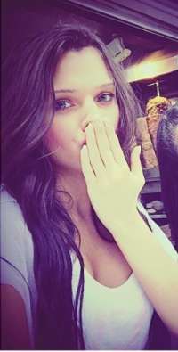 Yüksek Enerjili, Cazibeli Kemer Escort - Tam Bir Baş Döndürücü!